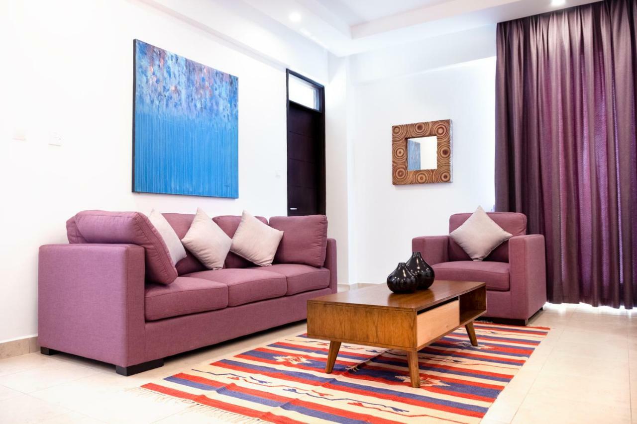 L'Aziz Suites Nairobi Extérieur photo