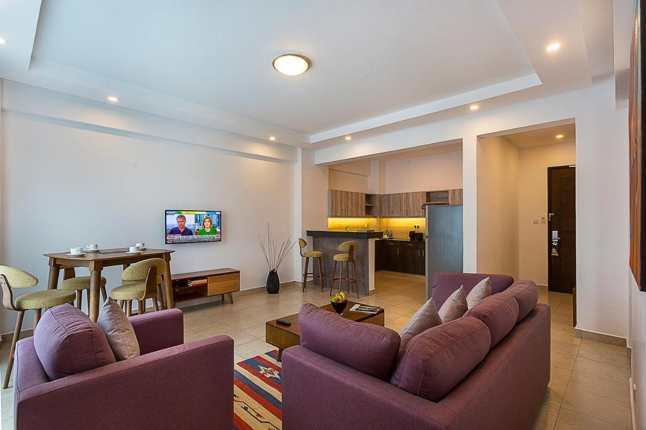 L'Aziz Suites Nairobi Extérieur photo